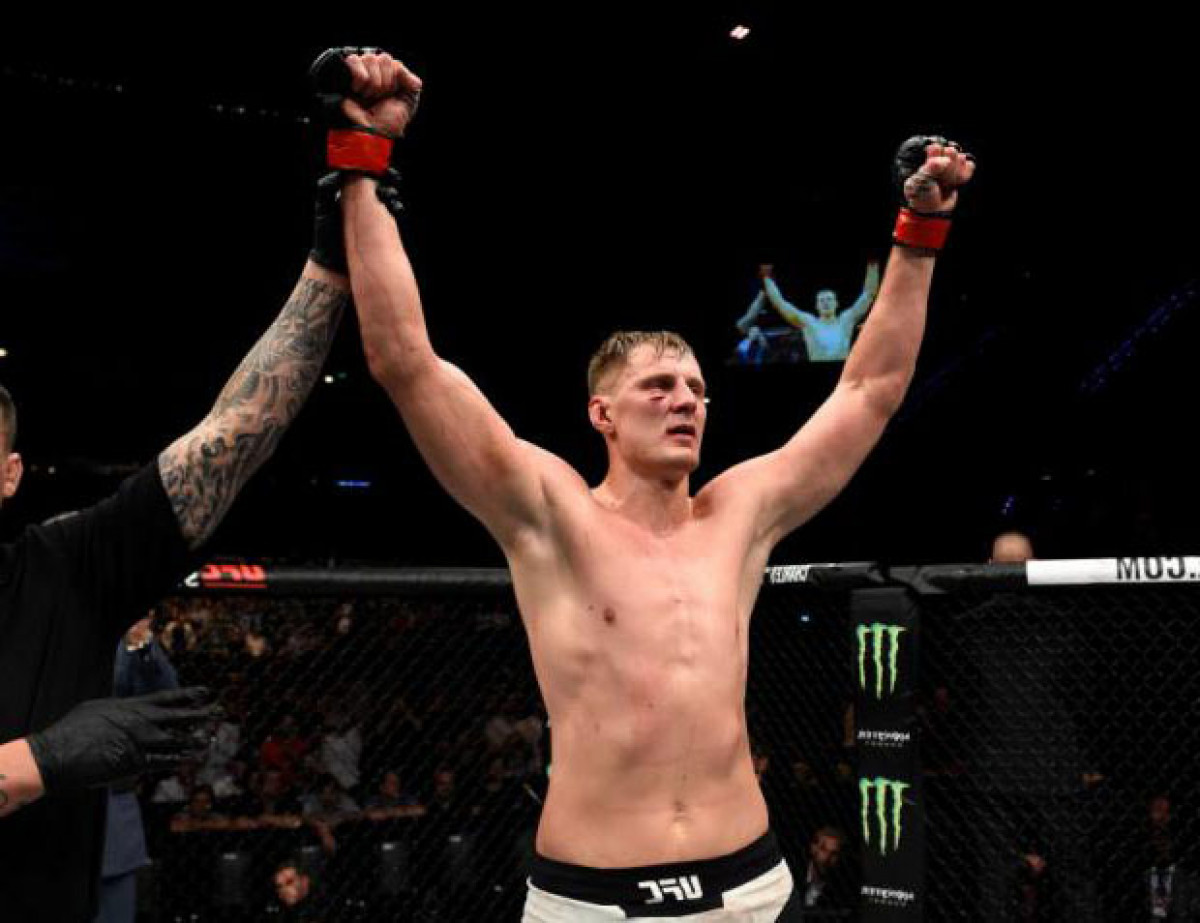 Тяжеловесы Тай Туйваса и Александр Волков сразятся на UFC 293 в Сиднее