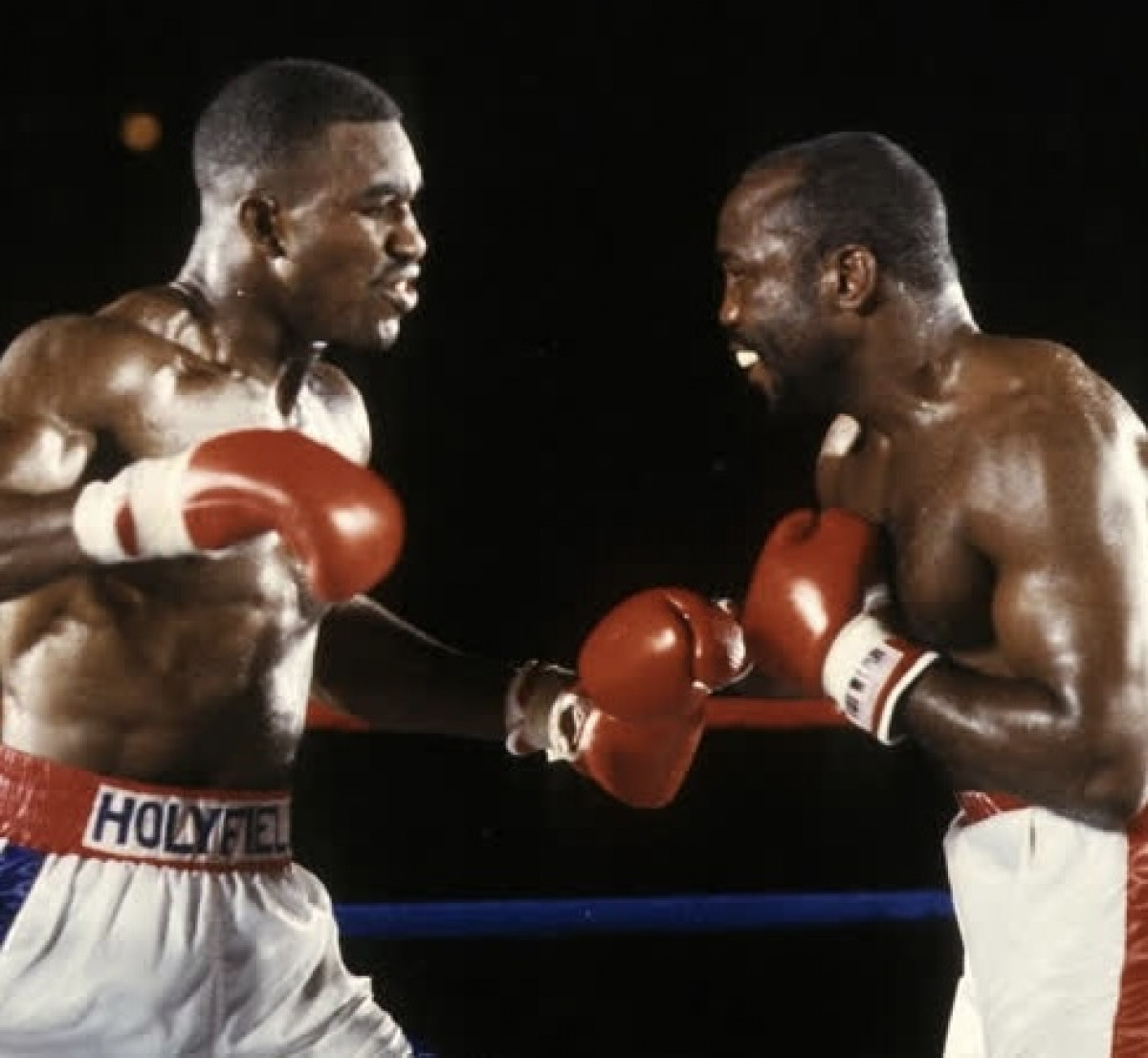 Дуайт Кави заявил, что всегда подозревал Эвандера Холифилда в обмане