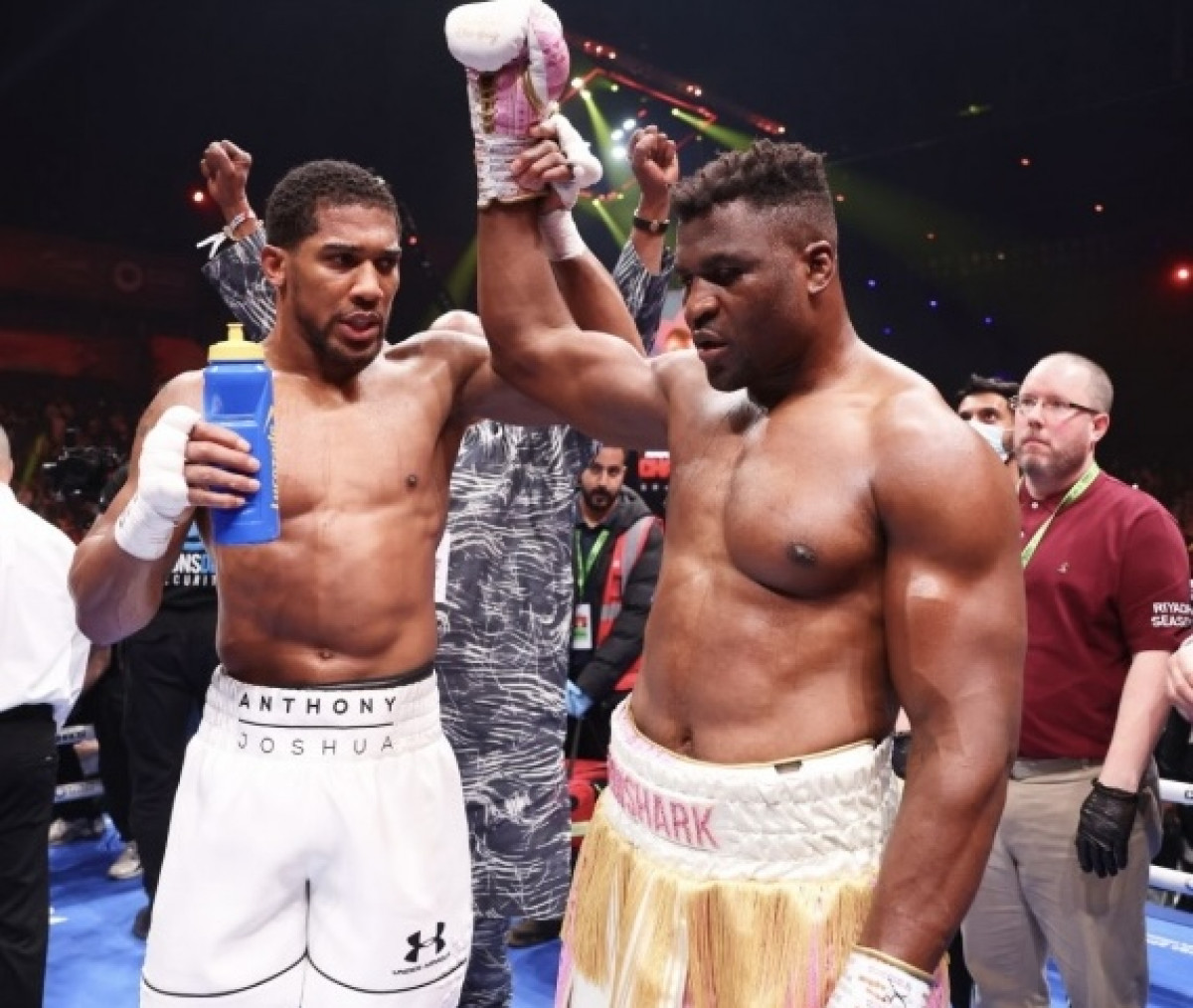 Энтони Джошуа на уважении отнёсся к Нганну и Полу