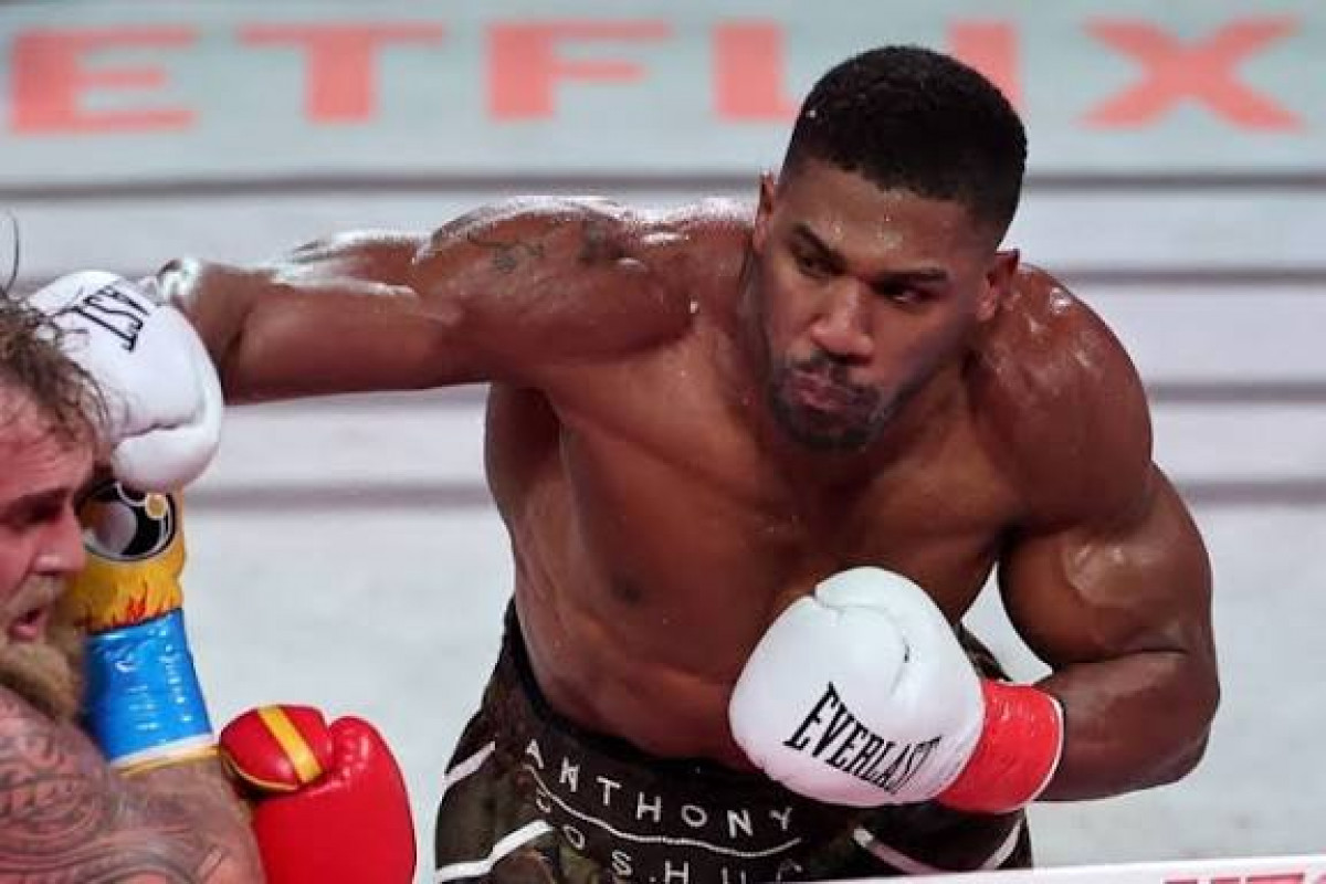 Эдди Хирн рассказал, что Энтони Джошуа еще не принял никакого решения по поводу своей карьеры