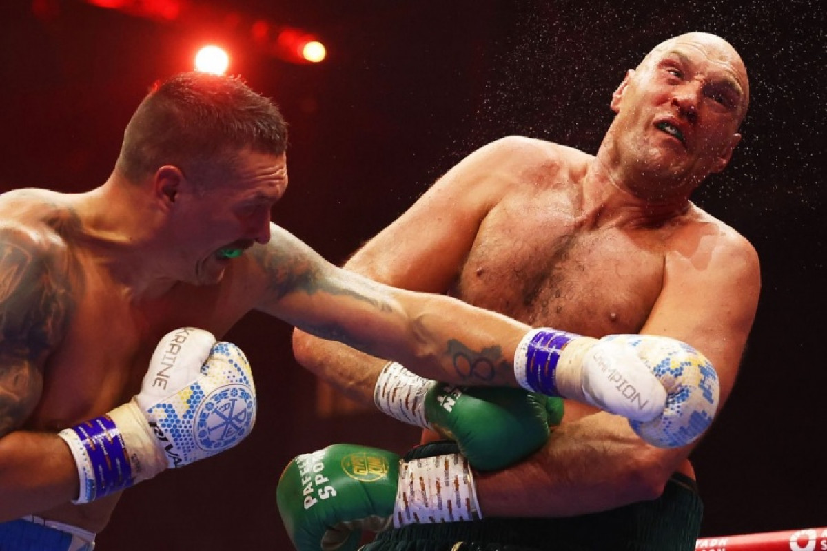Александр Усик готов провести третий бой с Тайсоном Фьюри