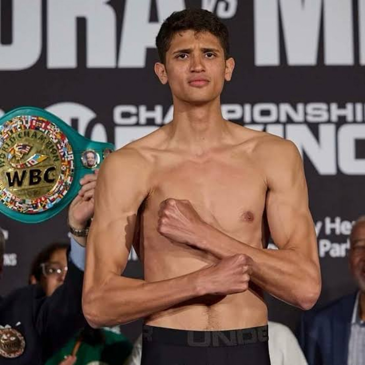 Себастьян Фундора заявил, что его не заинтересовали титульные победы Джоша Келли и Зандера Заяса