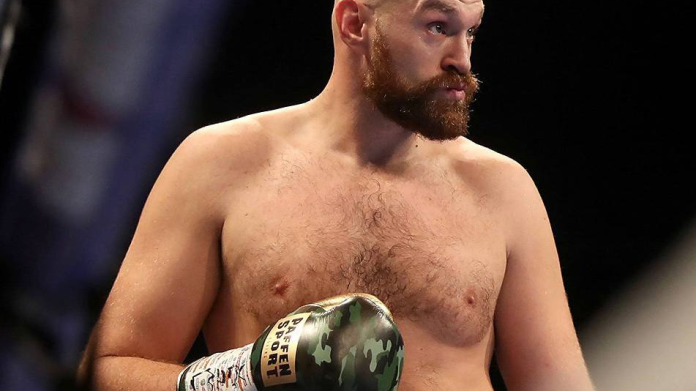 Тайсон Фьюри выбирает себе бой между Усиком и Уордли