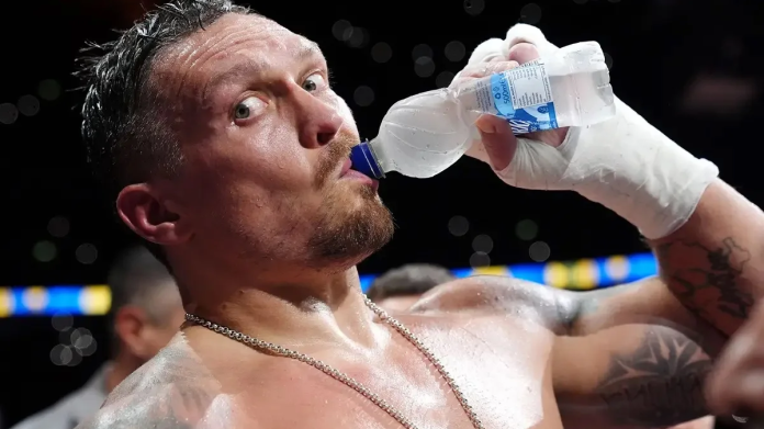 Александр Усик назвал три поединка, которые собирается провести перед завершением карьеры