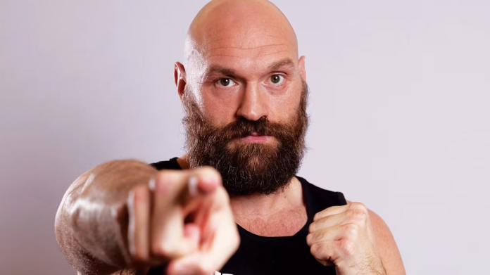 Тайсон Фьюри назвал фаворита боя Уайлдер - Чисора