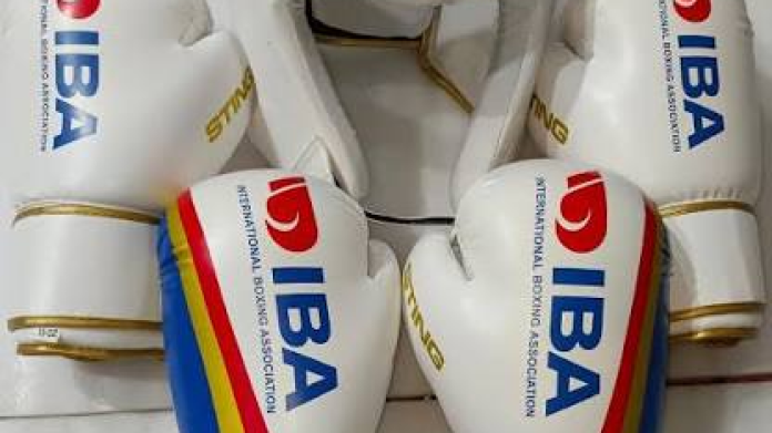 Российским боксерам на Олимпиаде - 2028 быть?! Какие условия продиктуют в  World Boxing для ФБР?